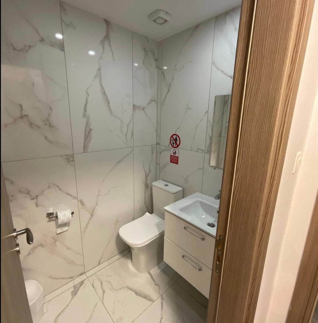 Le Voyageur Apartman Lárnaka Kültér fotó
